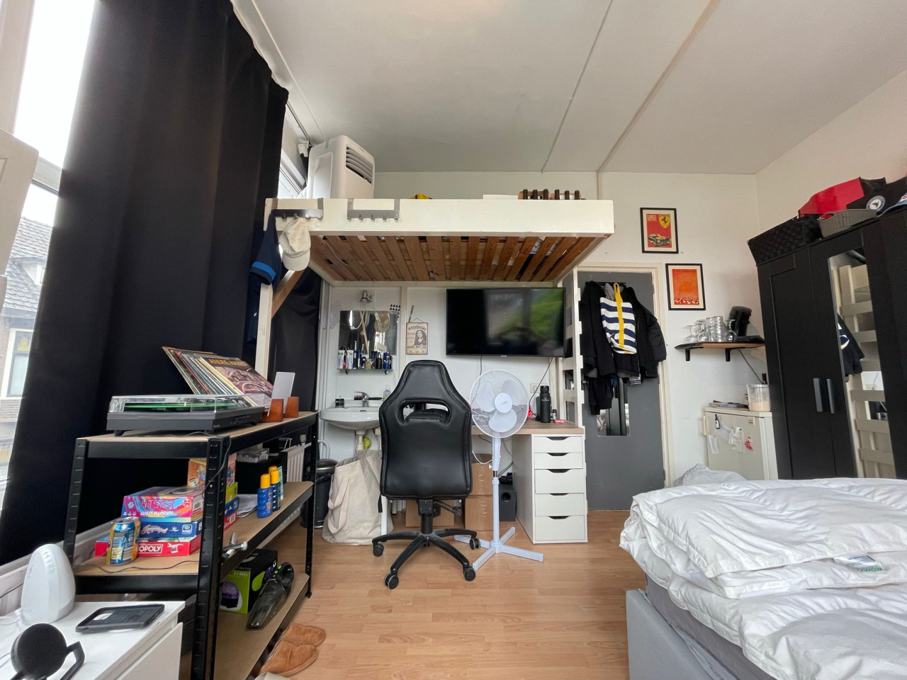 Bekijk foto 1/1 van house in Tilburg