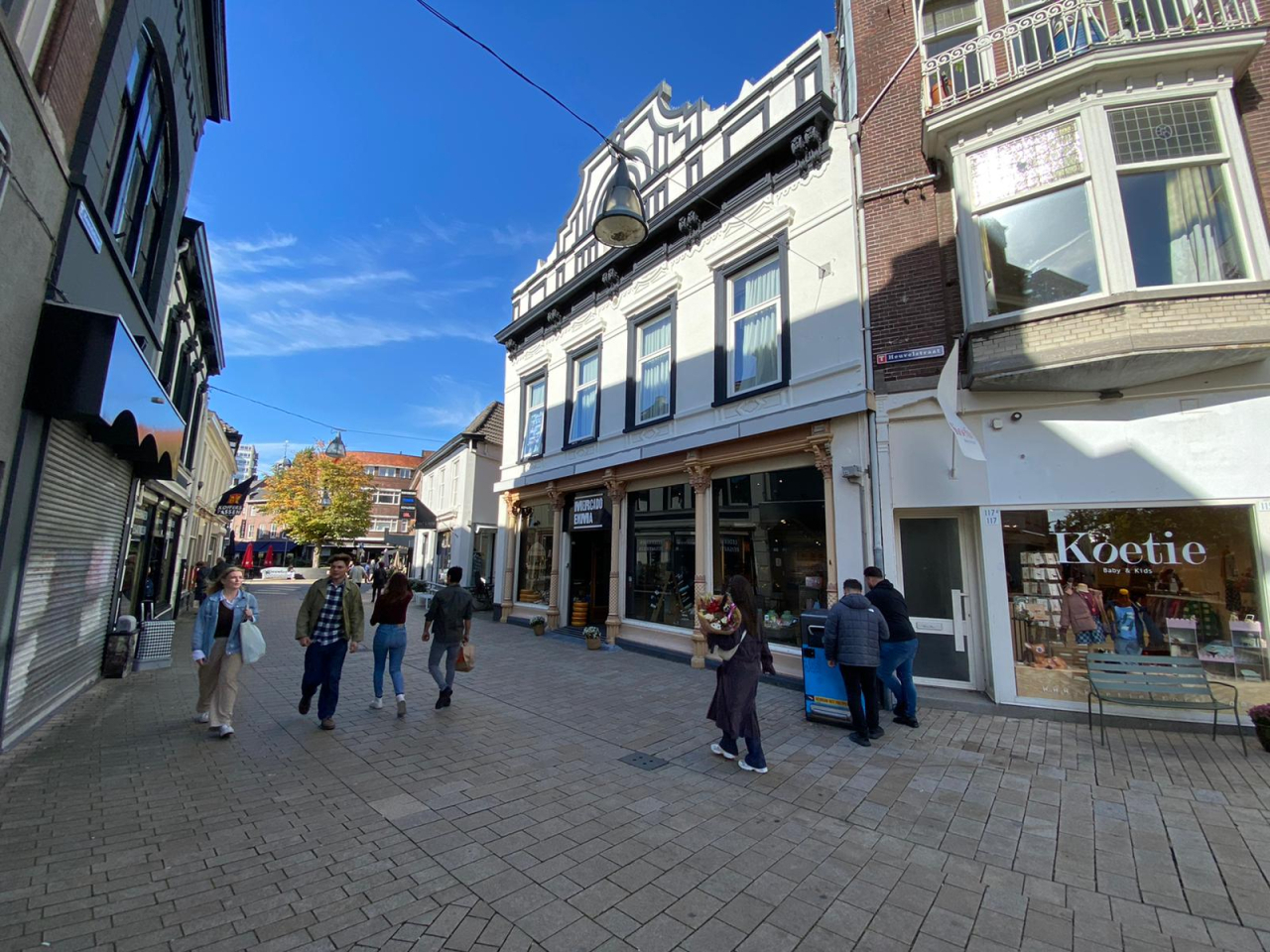 Bekijk foto 1/1 van house in Tilburg